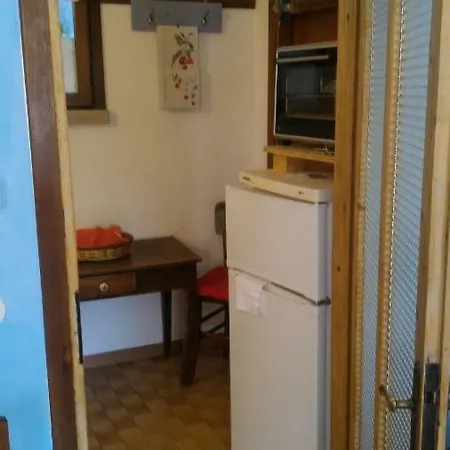 Holle Apartment *